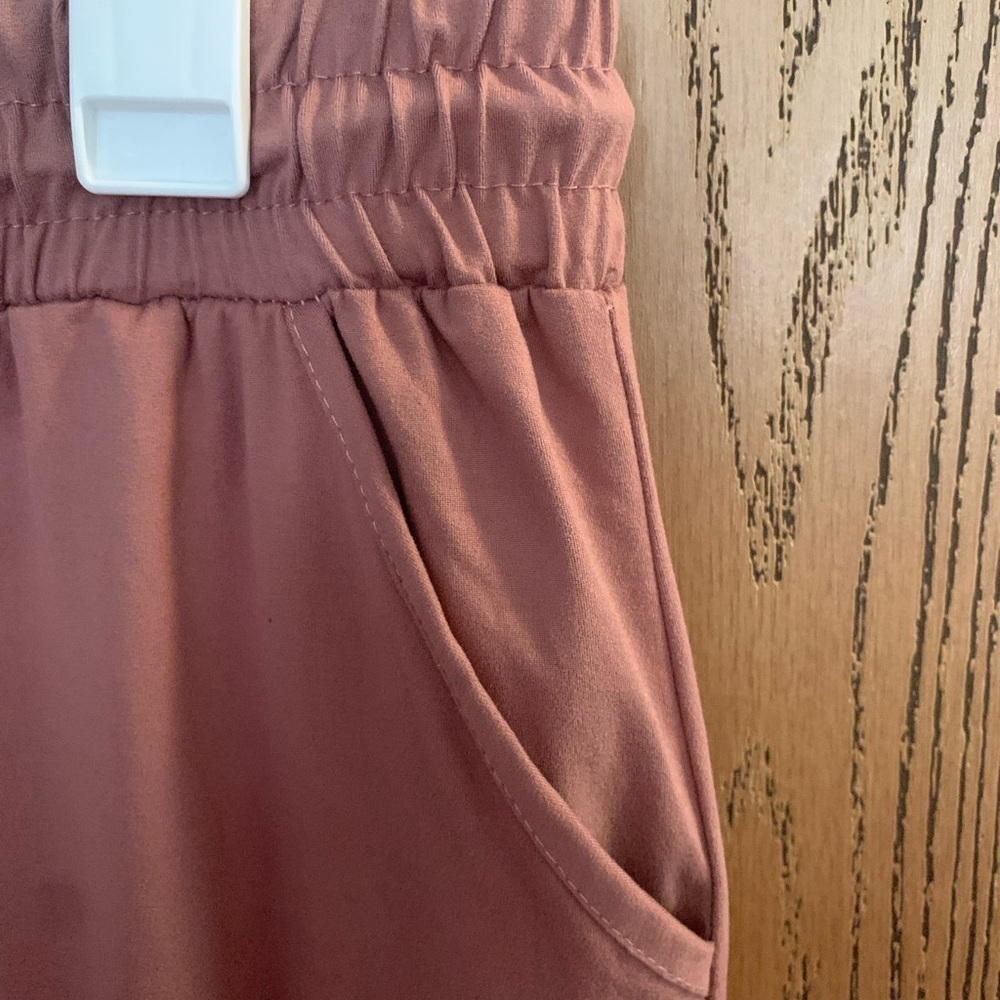 Rose Colored Joggers - Picture 4 of 6